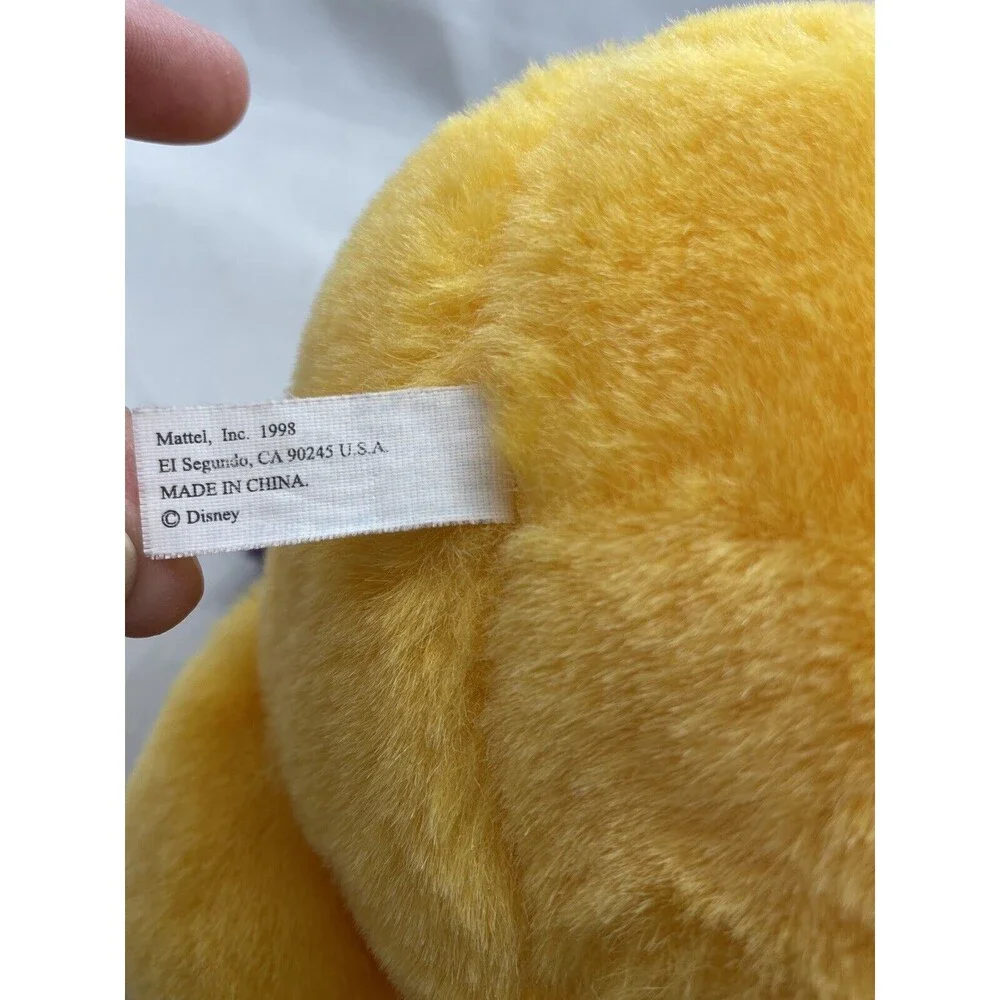Disney's Winnie the Pooh Plush with Fall Scarf Leaves 1998 Mattel Vintage
